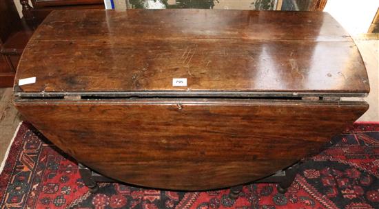 Oak oval drop leaf gateleg table